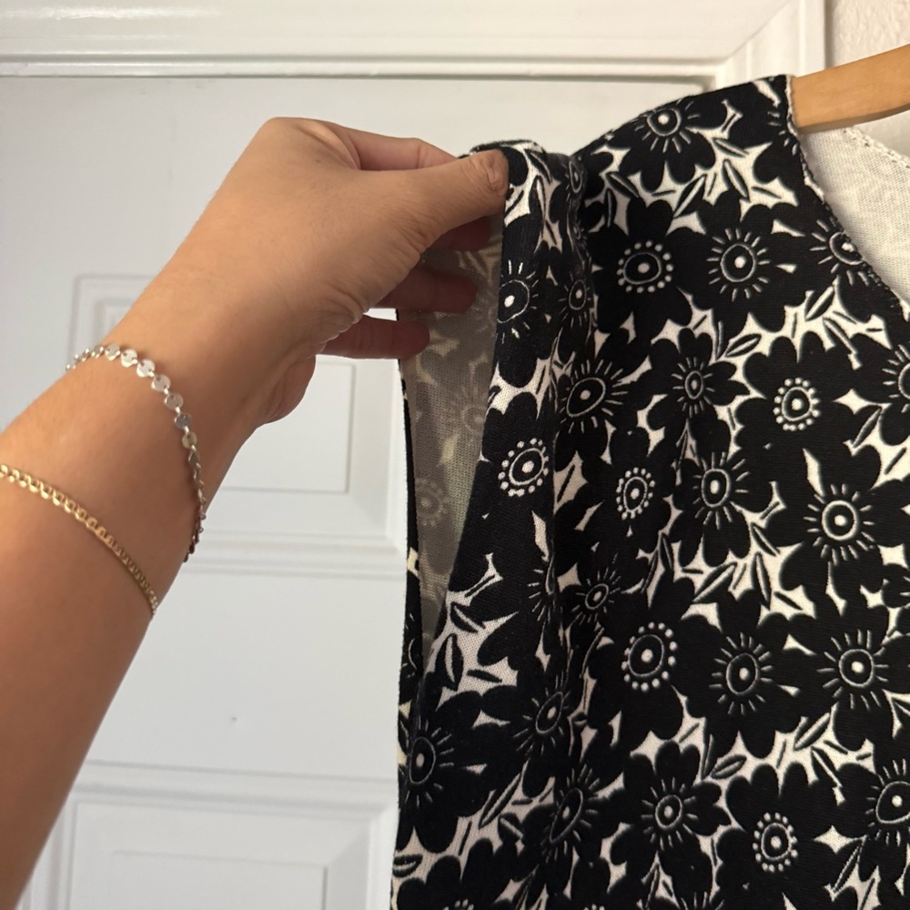 GUDRUN SJODEN black white floral organic cotton scoop crew sleeveless mini dress - Picture 3 of 7